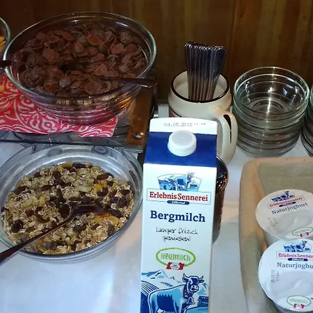 Rose Inn 3*