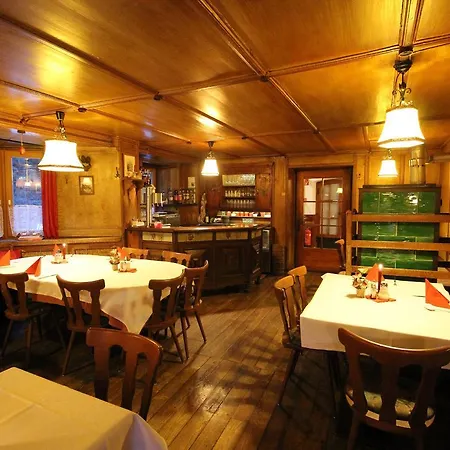 Rose Inn 3*